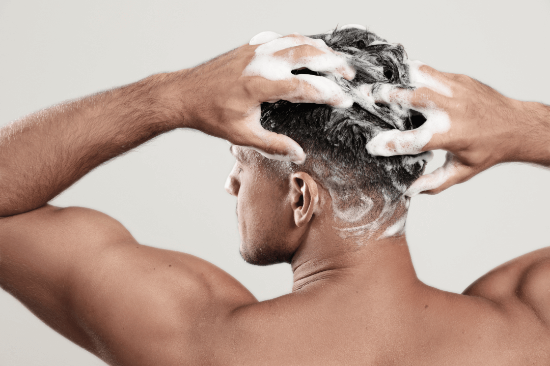 Herrenshampoo: Worauf Männer beim Shampoo achten müssen [Experten-Guide 2026]